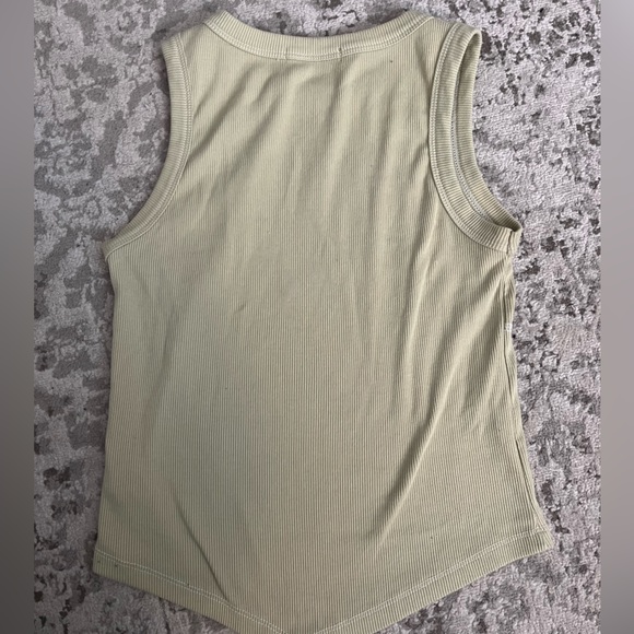 The Source Unknown - Green detailed tank, worn once! - Picture 4 of 4